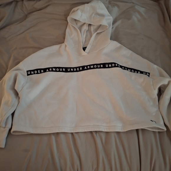 Under Armour Women's White Sweatshirt Hoodie With Black Logo - Picture 3 of 7